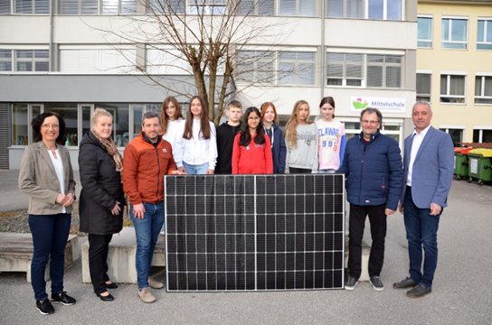 Mittelschule Photovoltaik